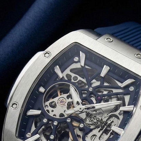Sculpted Tonneau Bezel